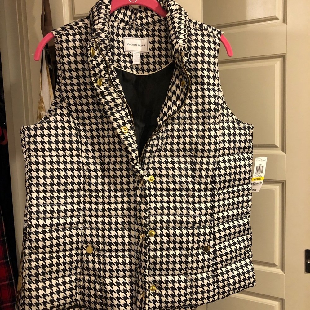 SALE⚡️Houndstooth Vest by Charter Club